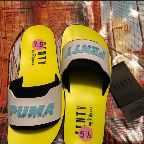PUMA “FENTY” by Rihanna Slides - Picture 2 of 6
